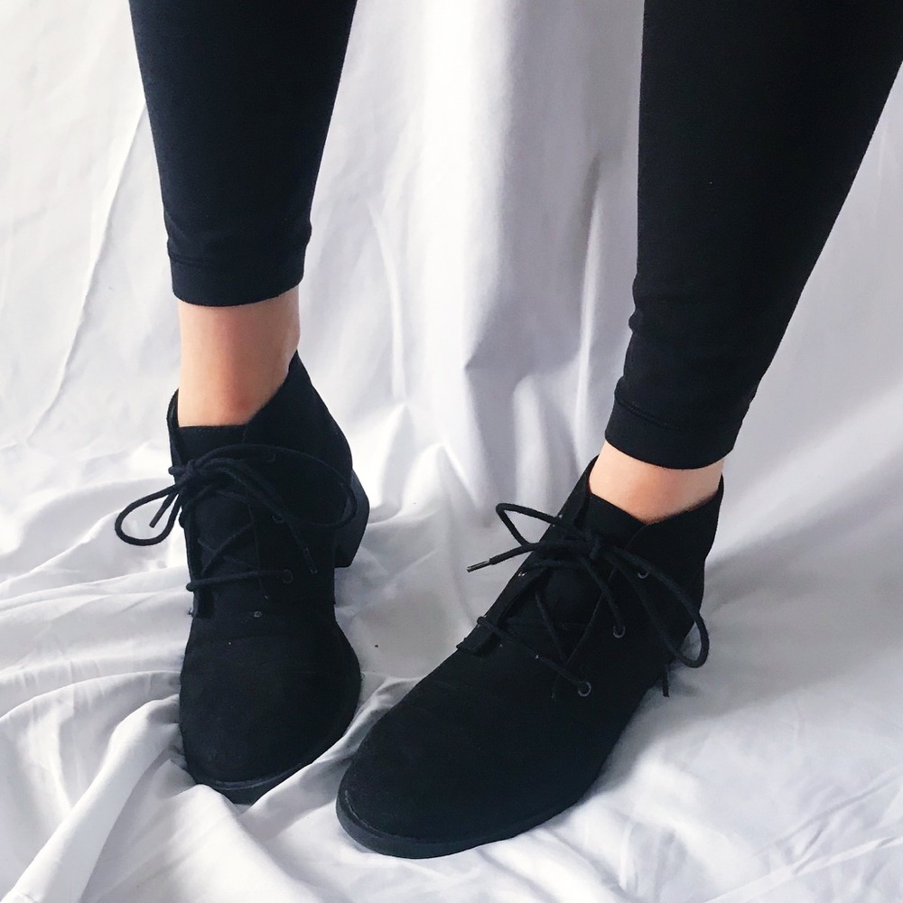 FOREVER 21 Ankle Boots in Black